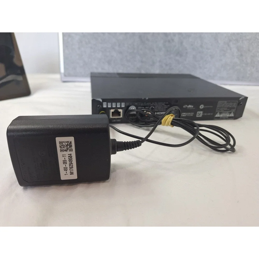 Sony Blu-ray Disc Player BDP-S1700 HDMI USB LAN Dolby TrueHD with Power Adapter